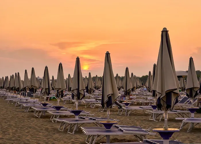 Apartman Bright Steps From The Sea *