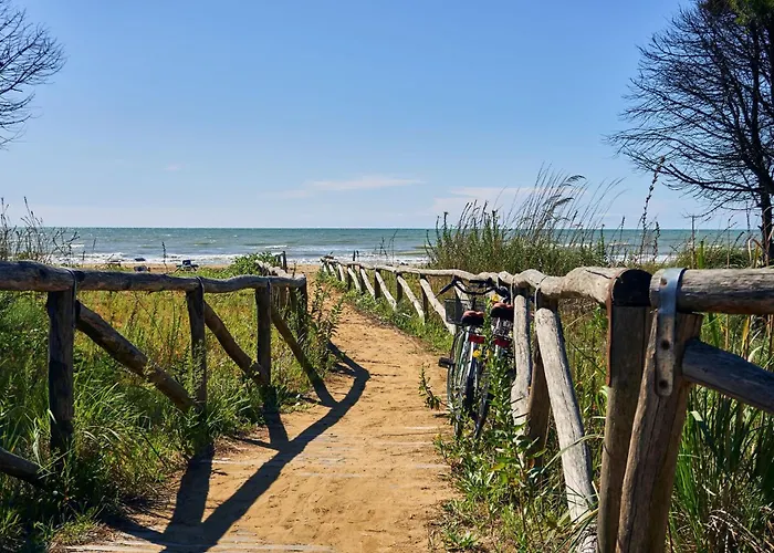 Bright Steps From The Sea Apartman Bibione